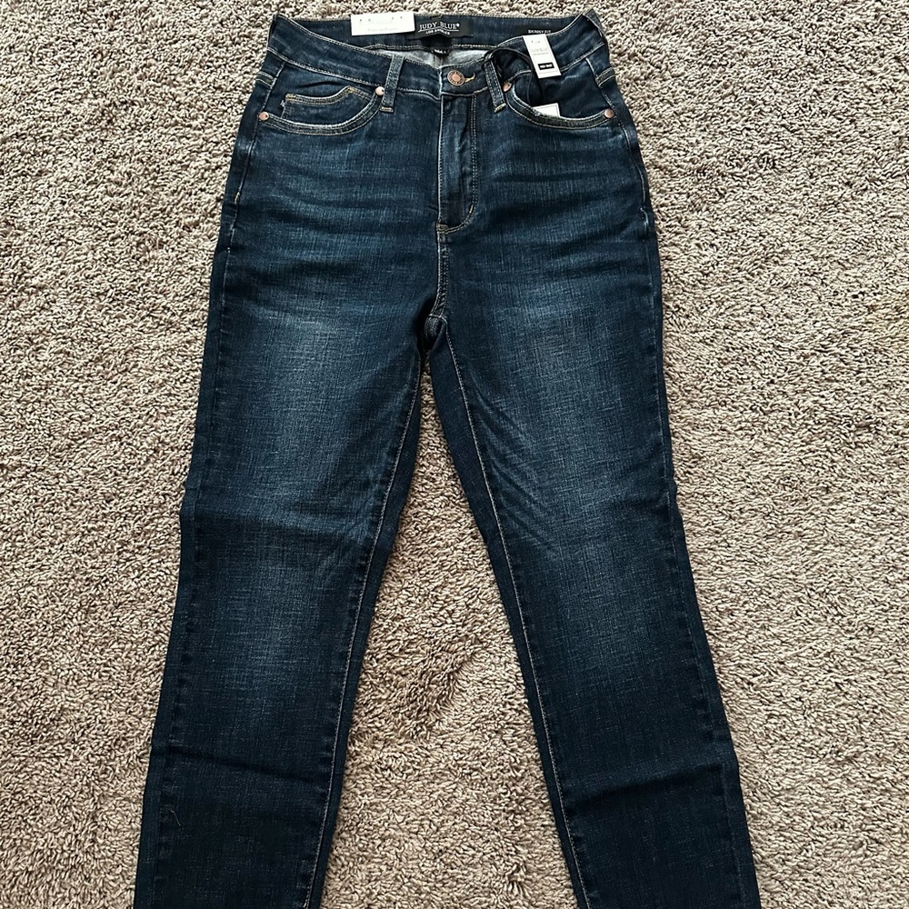 NWT Judy Blues dark wash skinny jeans